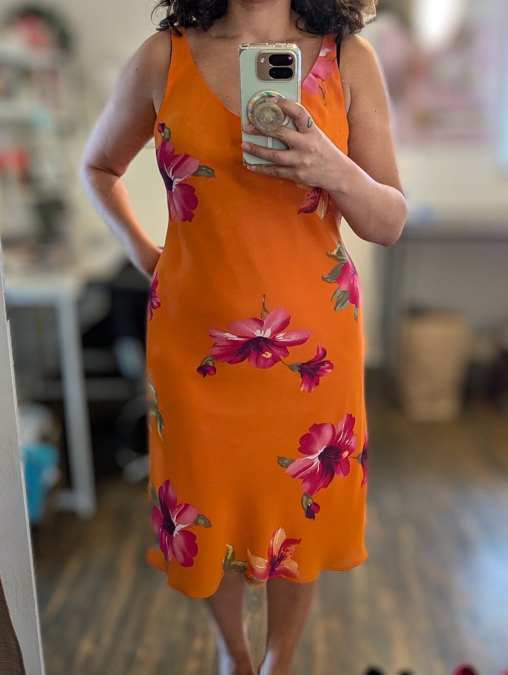 VINTAGE JESSICA midi slip dress with pink floral print - Picture 8 of 8